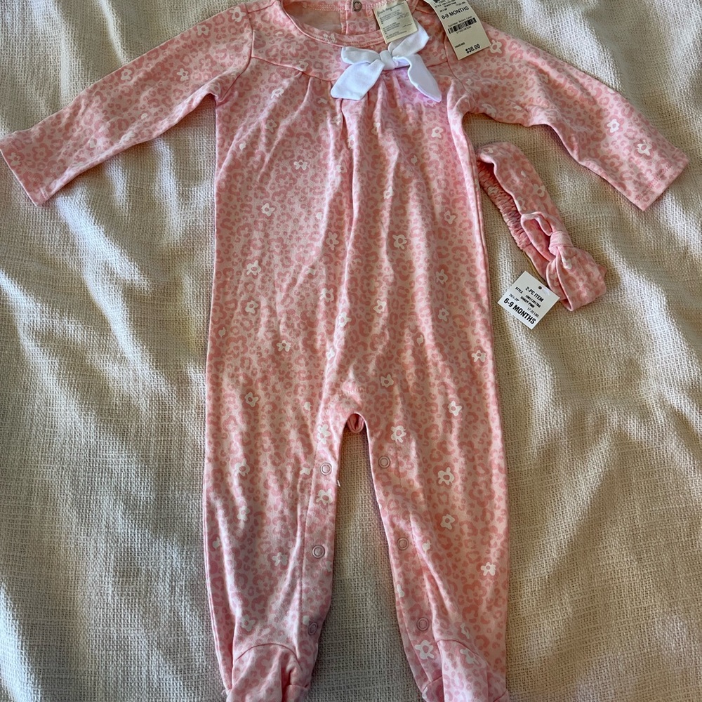 First Impressions Sleeper with bow